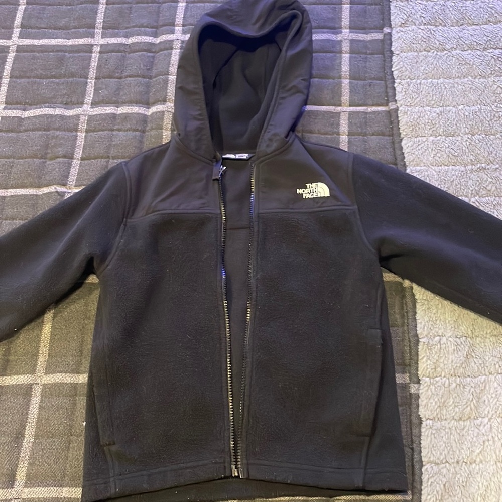 Boys 7/8 The North Face jacket